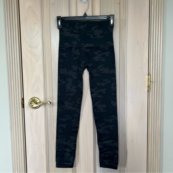 SPANX seamless camouflage leggings high waisted look at me now 9640 - Picture 2 of 10